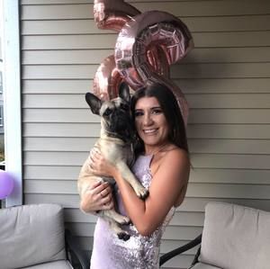 Meet your Posher, Courtney